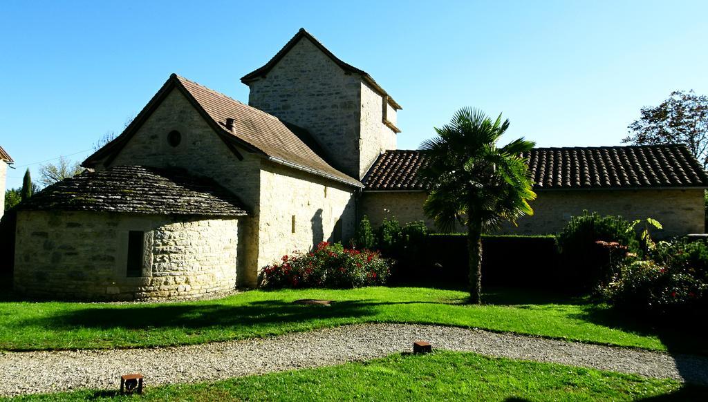 Hotel le mas de laché Caylus Exterior foto